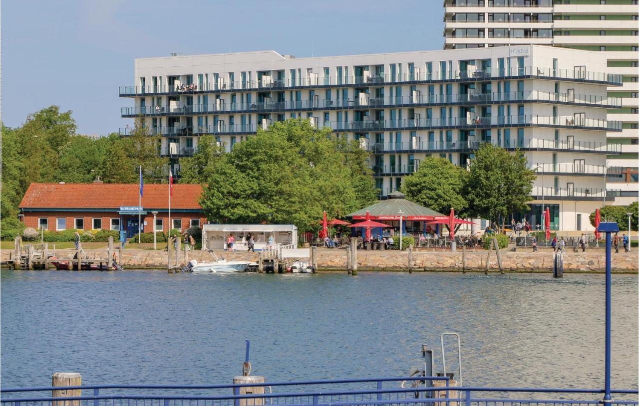 2 Bedroom Awesome Apartment In Luebeck Travemuende Bagian luar foto