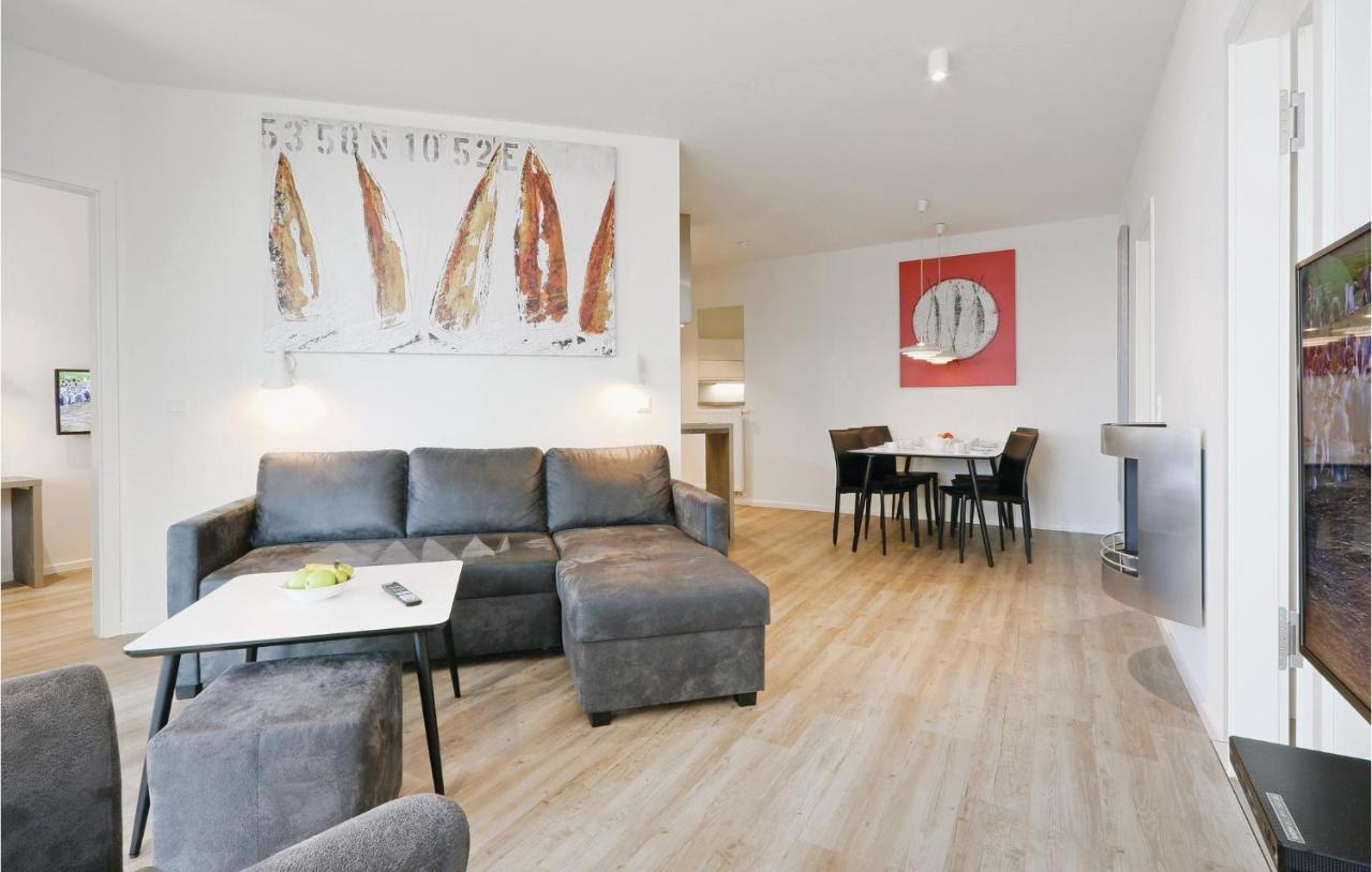 2 Bedroom Awesome Apartment In Luebeck Travemuende Bagian luar foto