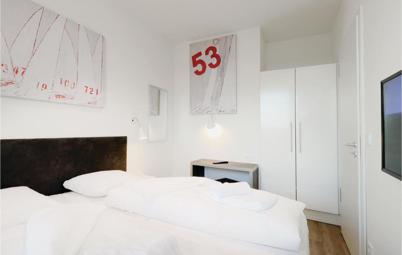 2 Bedroom Awesome Apartment In Luebeck Travemuende Bagian luar foto